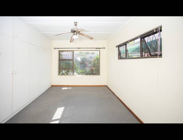 3 BEDROOM TOWNHOUSE FOR SALE IN BEACON BAY